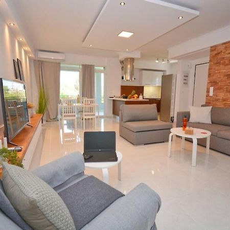 Potamos Deluxe White Apartment Exterior photo